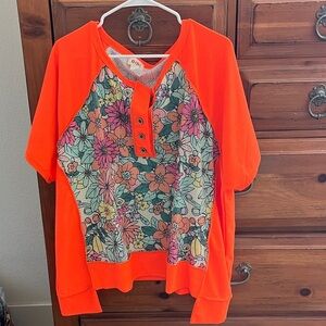 BiBi Orange Floral Print Short Sleeved  Top Size Large NWOT